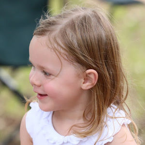 Meet your Posher, Elizabeth